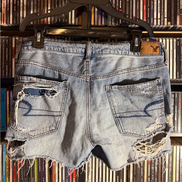 American Eagle Outfitters Women's Ripped Light Blue Jean Shorts - Picture 3 of 6